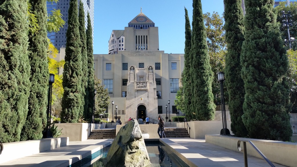 Yes, world, L.A. reads, and not just scripts and Variety, as evidenced by the six million volumes in its seventy plus city-wide branches.  Here is the Los Angeles Central Library.